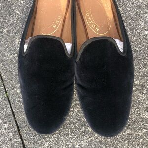 Stubbs & Wootton Black Velvet, women’s size 8.5